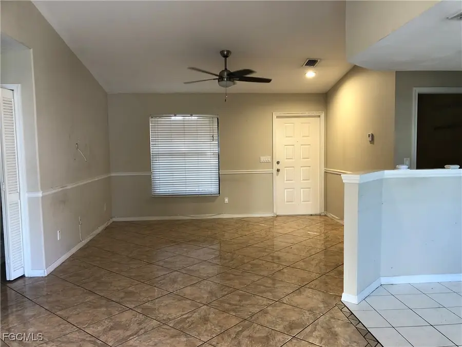 211 SE 23rd Street, Cape Coral, FL 33990 - #2