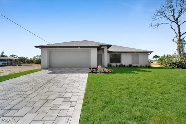 3594 NE 9th Place, Cape Coral, FL 33909