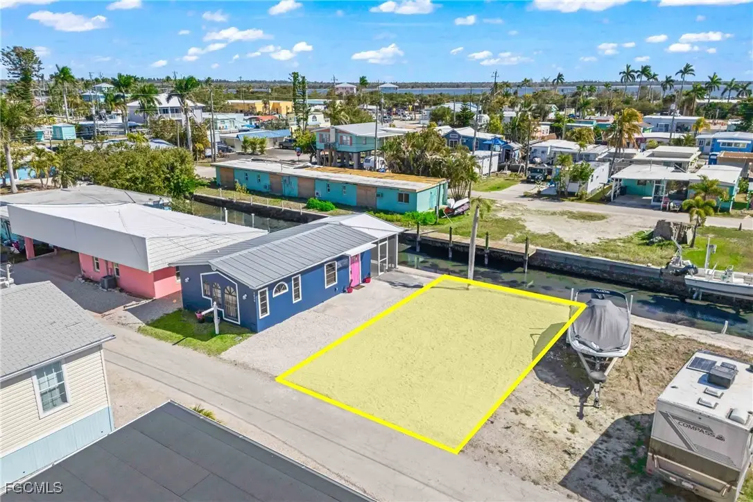 2637 Coco Plum Drive, Matlacha, FL 33993 - Image #1