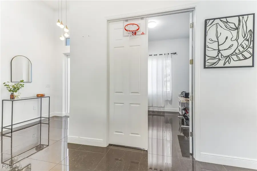 3419 5th Street Sw, Lehigh Acres, FL 33976 - Image #3