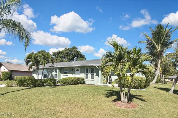 1319 SE 33rd Terrace, Cape Coral, FL 33904