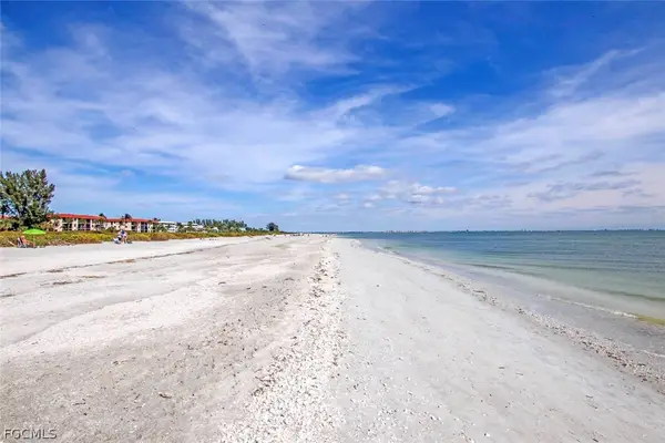 827 E Gulf Drive #E4, Sanibel, FL 33957