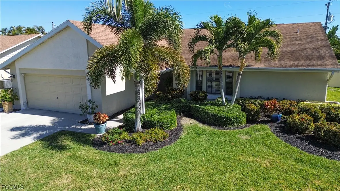 611 SE 20th Place, Cape Coral, FL 33990 - #1
