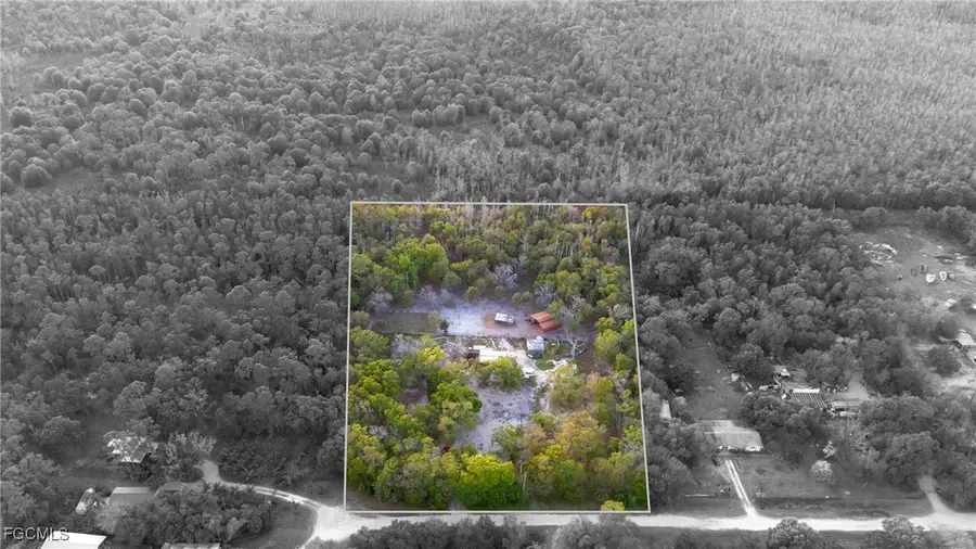 6850 Carmelita Drive, Fort Myers, FL 33905 - Image #2