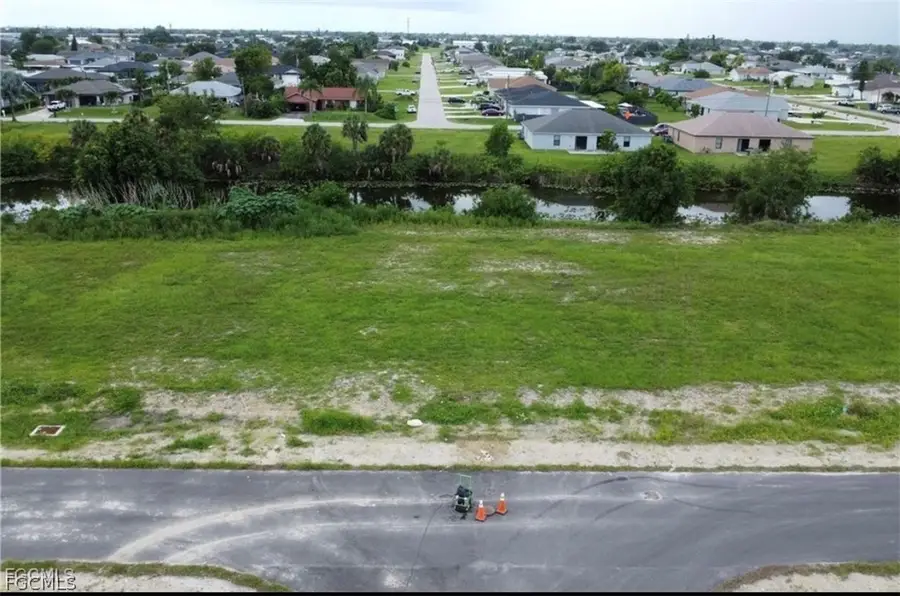 816 NE 12th Street, Cape Coral, FL 33909 - Image #2