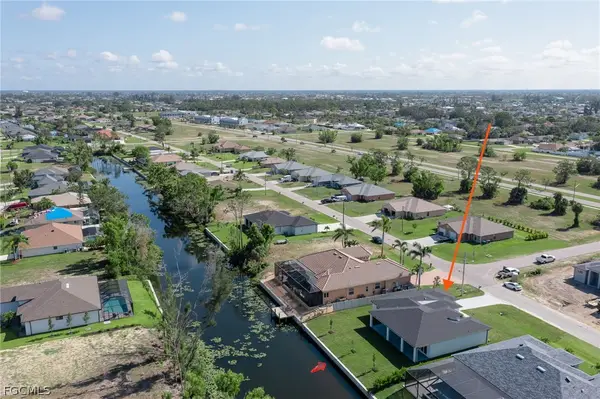 1202 SW 8th Place, Cape Coral, FL 33991