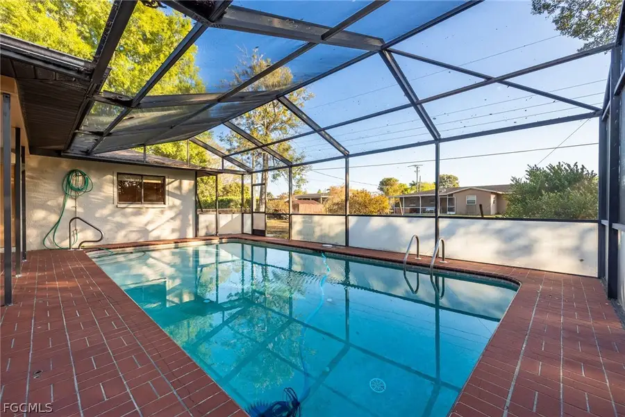 134 Gibson Street, Fort Myers, FL 33905 - Image #2