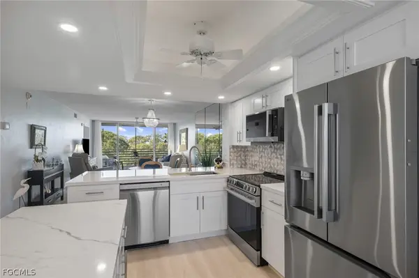 290 Naples Cove Drive #2604, Naples, FL 34110