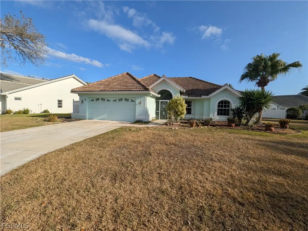 11390 Waterford Village Drive, Fort Myers, FL 33913 - Image #1