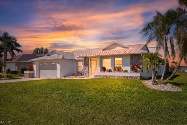 11883 King James Court, Cape Coral, FL 33991