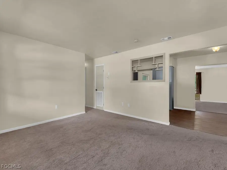 2124 E Gardenia Circle, North Fort Myers, FL 33917 - #2