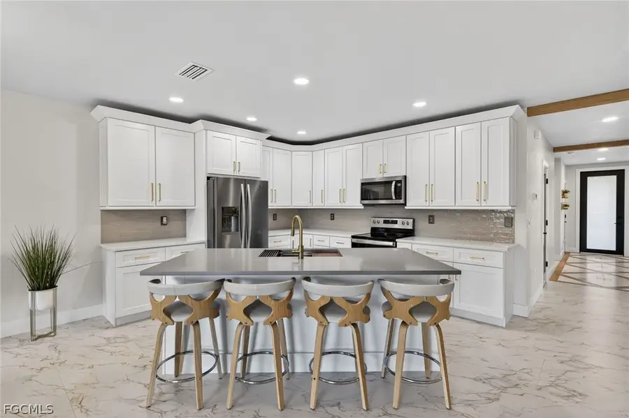 630 SW 11th Place, Cape Coral, FL 33991 - #2