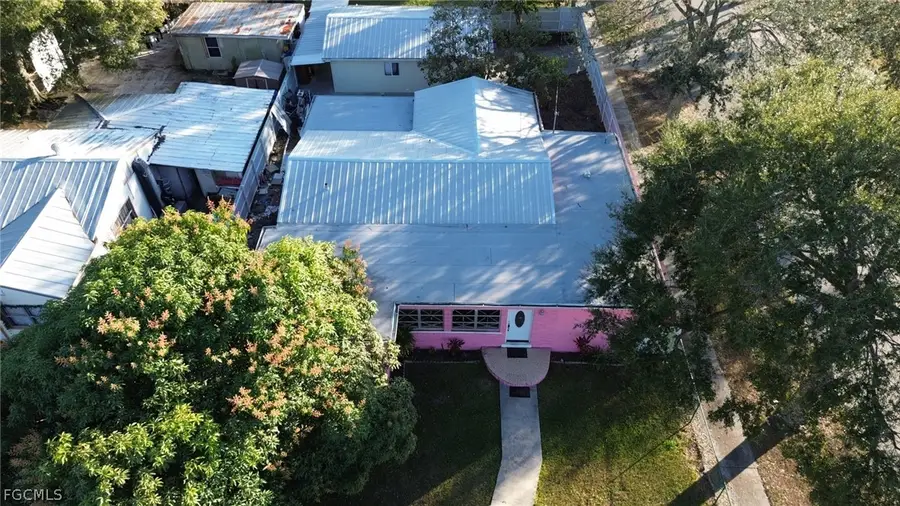 400 E Sagamore Avenue, Clewiston, FL 33440 - #2