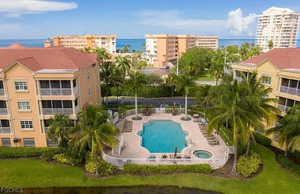 7401 Bella Lago Drive #533, Fort Myers Beach, FL 33931