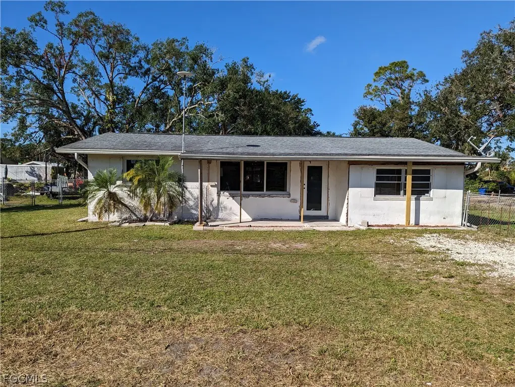 1802 Atlantic Avenue, North Fort Myers, FL 33903 - #1