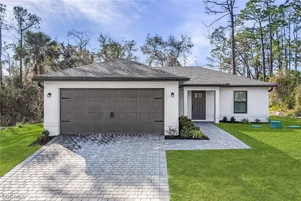 856 Gen D Macarthur Avenue, Labelle, FL 33935