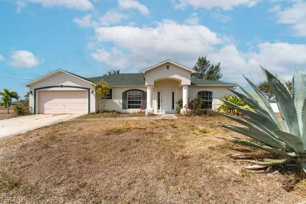 1240 NW 22nd Place, Cape Coral, FL 33993