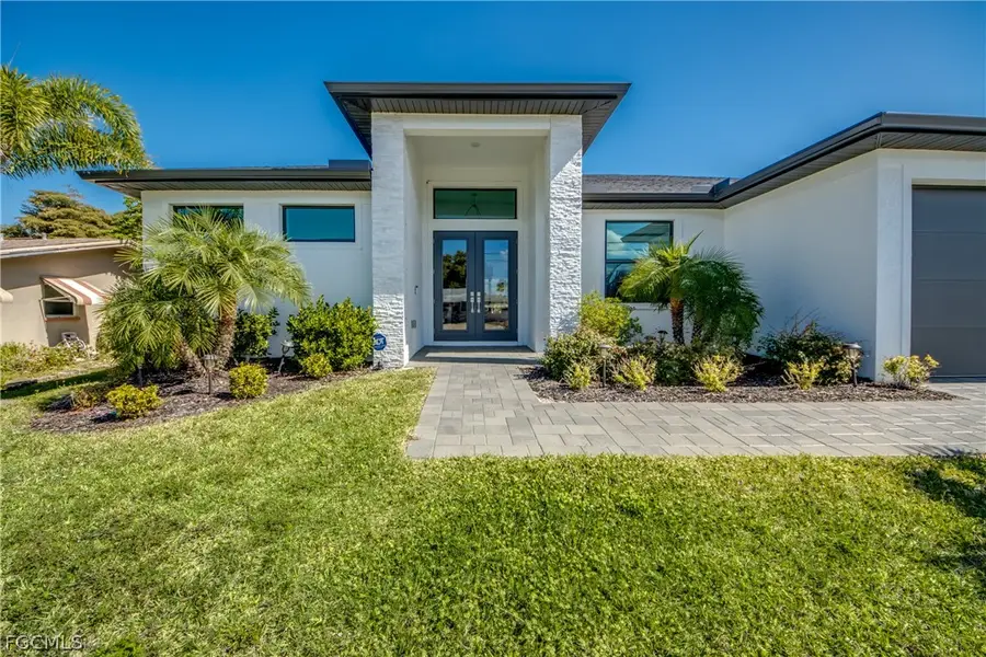 4413 SE 13th Place, Cape Coral, FL 33904 - #3