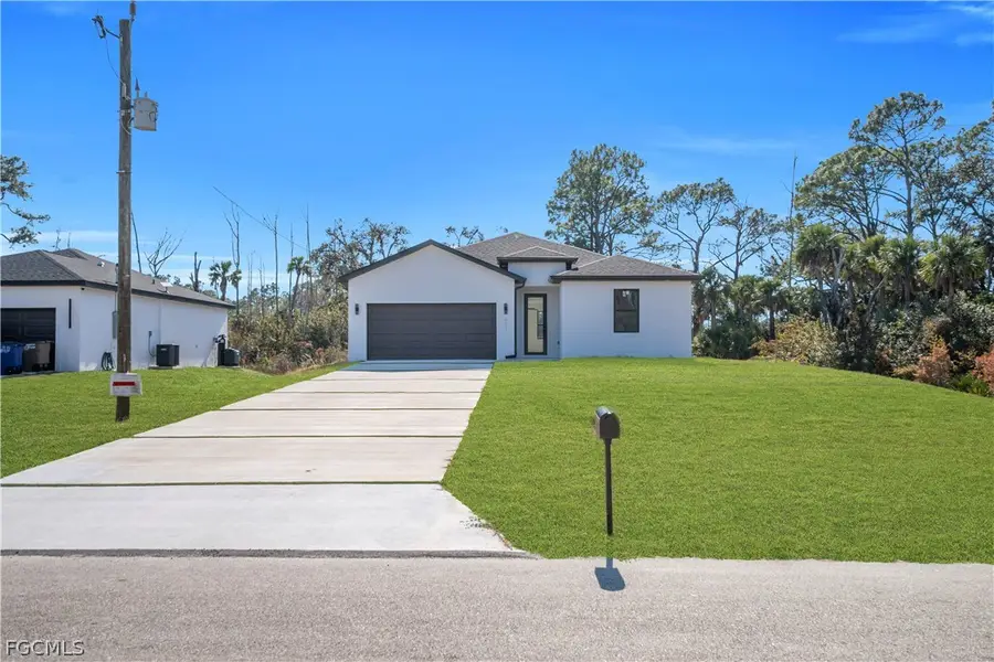 621 Greenbriar Boulevard, Lehigh Acres, FL 33972 - #2