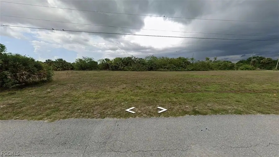 2321 NE 17th Street, Cape Coral, FL 33909 - Image #3