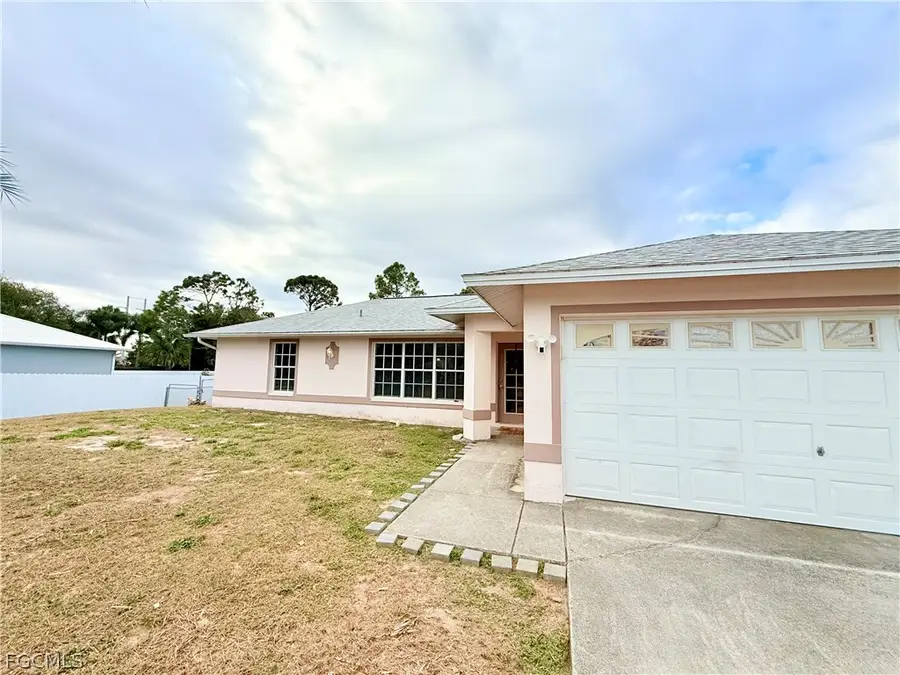 755 Arundel Circle, Fort Myers, FL 33913 - #3