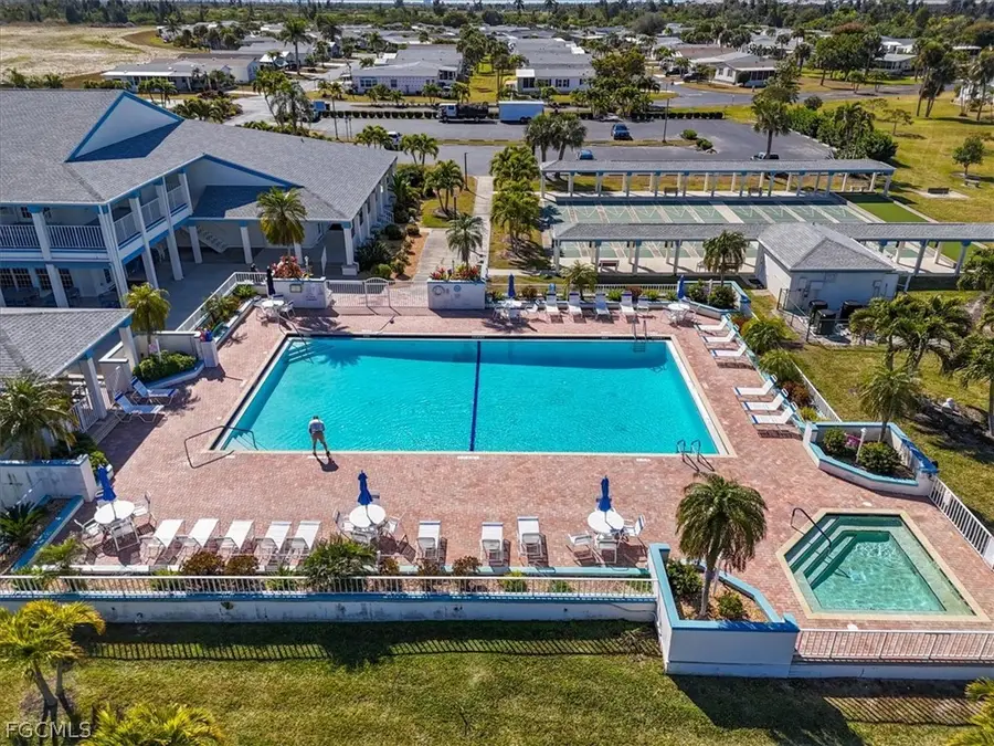 16235 Charleston Avenue, Fort Myers, FL 33908 - Image #3