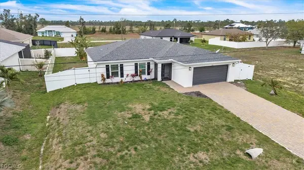 2816 NW 8th Place, Cape Coral, FL 33993