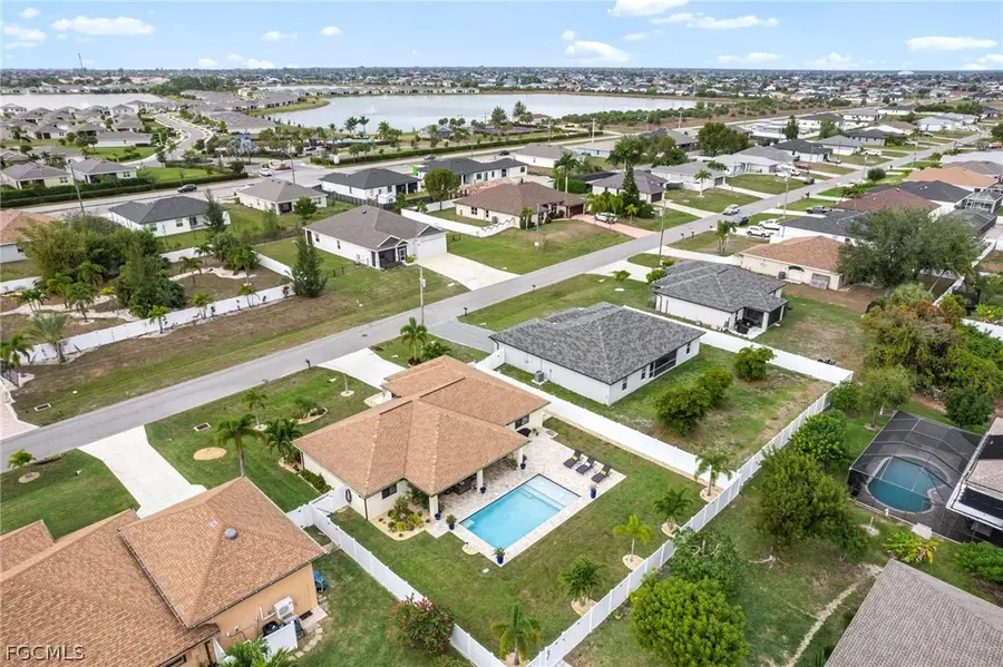 423 NW 7th Place, Cape Coral, FL 33993 - Image #3