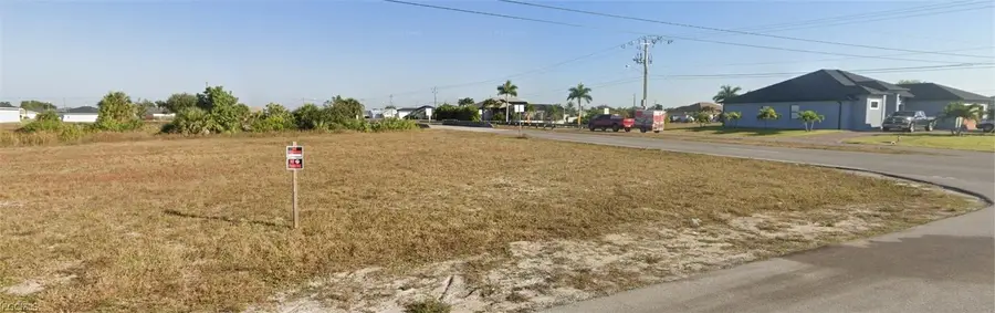 801 NW 8th Terrace, Cape Coral, FL 33993 - #2