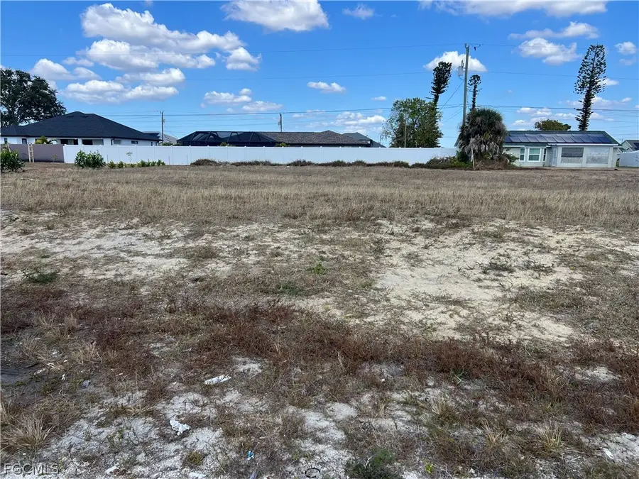 635 Tropicana Parkway E, Cape Coral, FL 33909 - Image #3