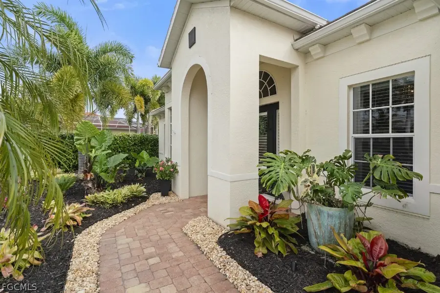 2648 Fairmont Isle Circle, Cape Coral, FL 33991 - #2