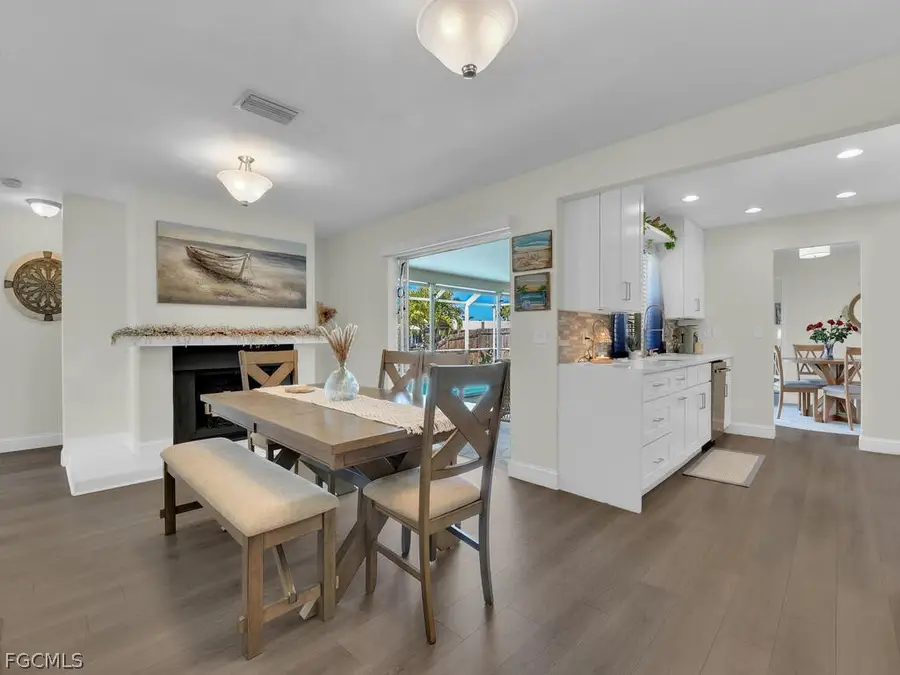 4622 SW 10th Avenue, Cape Coral, FL 33914 - #3