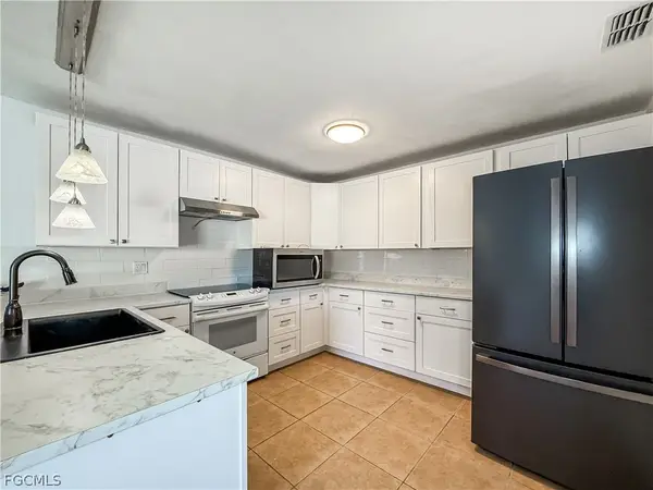 6302 Royal Woods Drive, Fort Myers, FL 33908