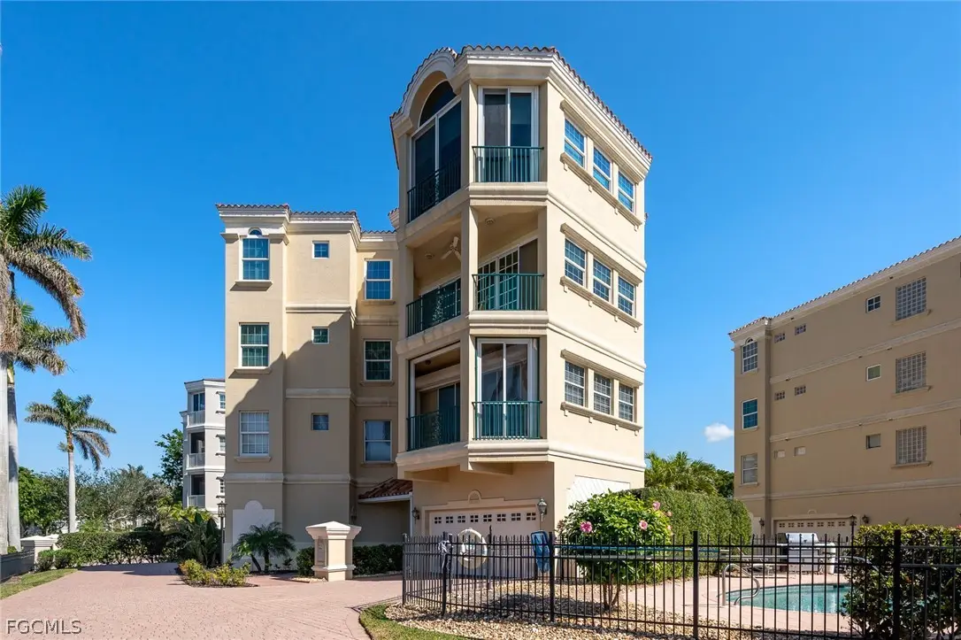 11160 Harbour Yacht Court #B, Fort Myers, FL 33908 - #1