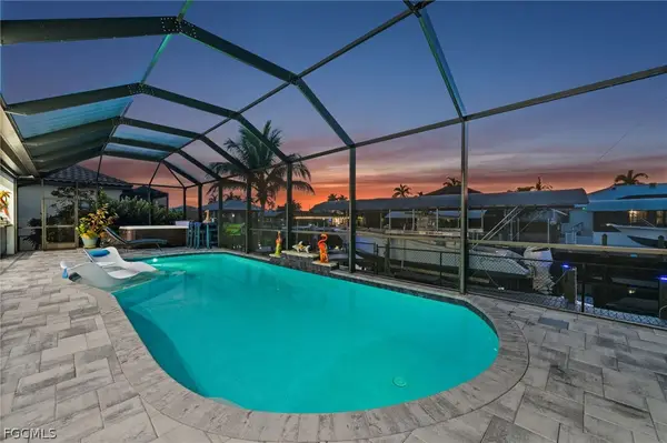 2449 Macadamia Street, St James City, FL 33956