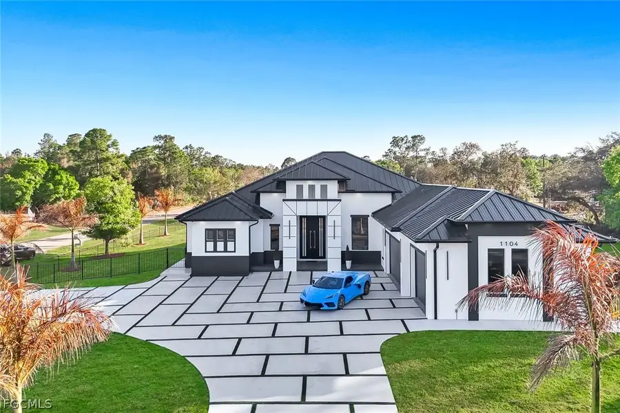 1104 E 6th Street, Lehigh Acres, FL 33972 - #3