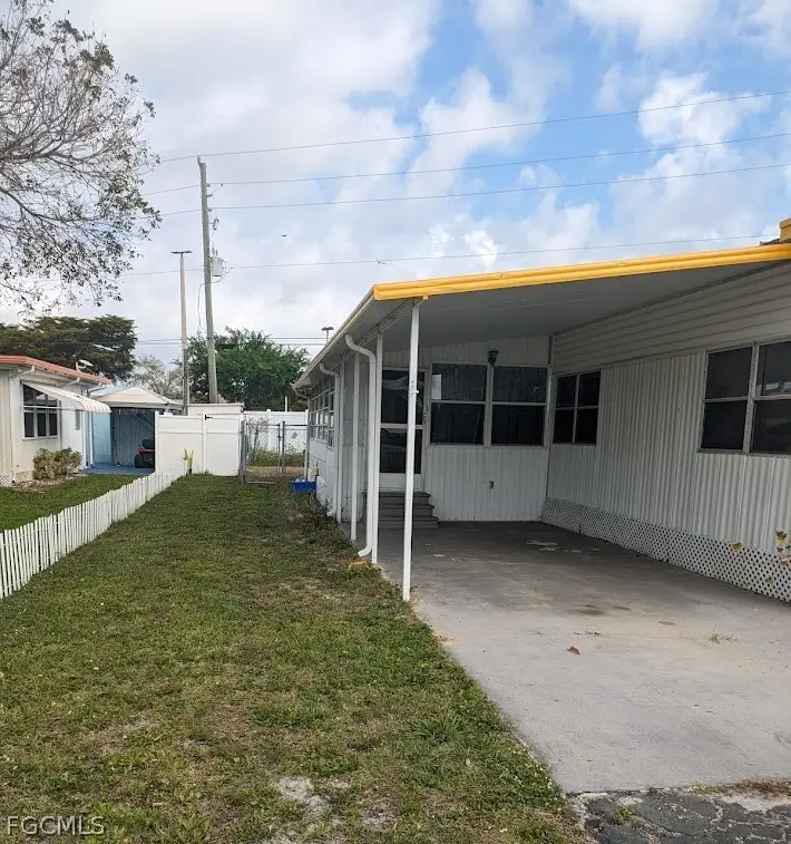 3834 Unique Circle, Fort Myers, FL 33908 - #3