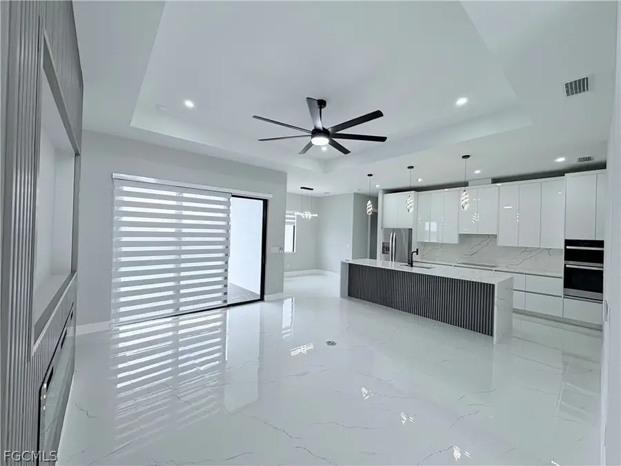 213 Kismet Parkway E, Cape Coral, FL 33909 - #3