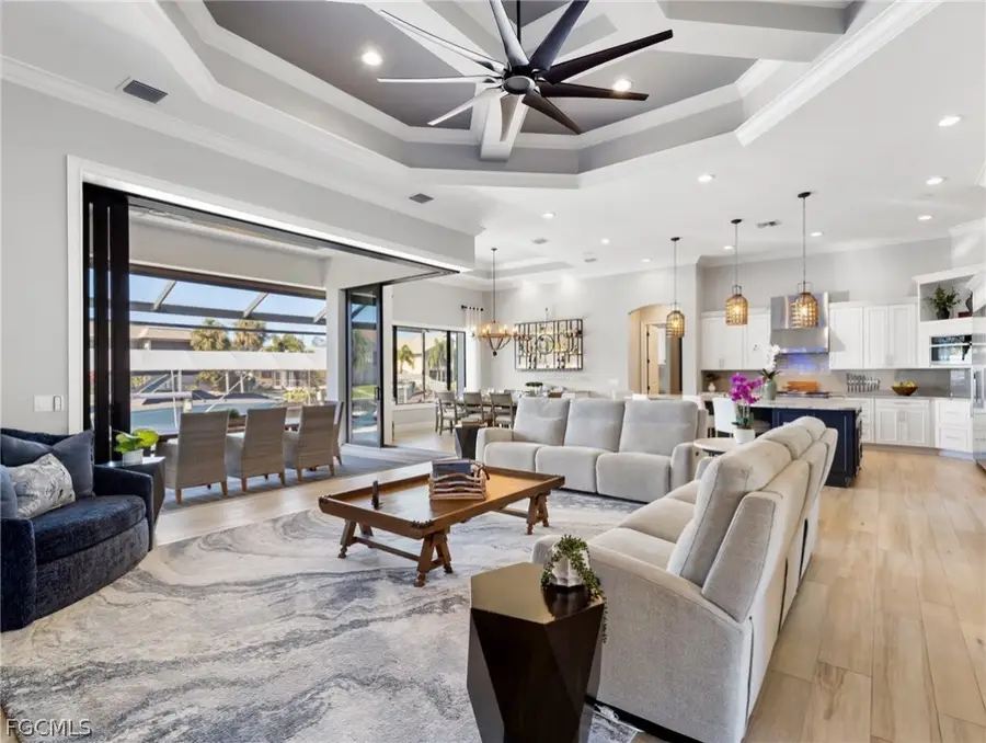 4226 SE 6th Place, Cape Coral, FL 33904 - #3