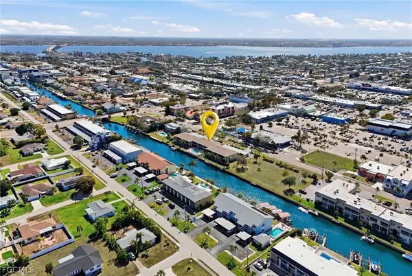 1009 SE 46th Lane #104, Cape Coral, FL 33904