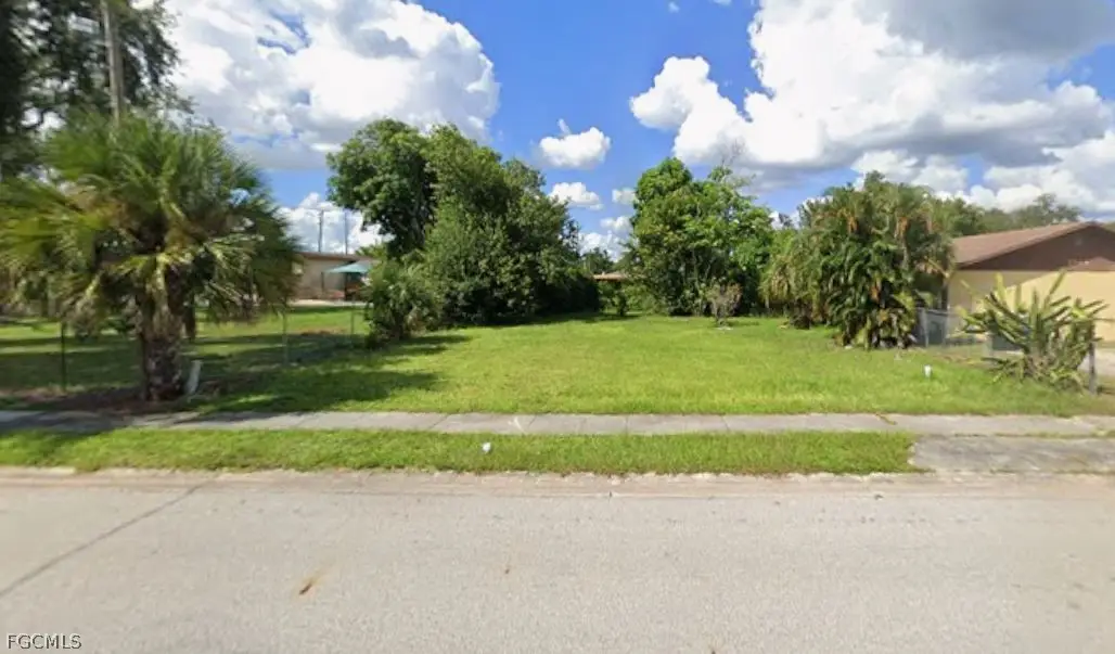 2915 Price Avenue, Fort Myers, FL 33916 - #1