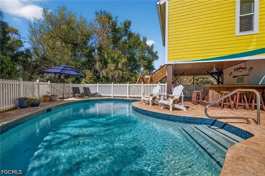 6143 Castaways Lane, Sanibel, FL 33957 - #2