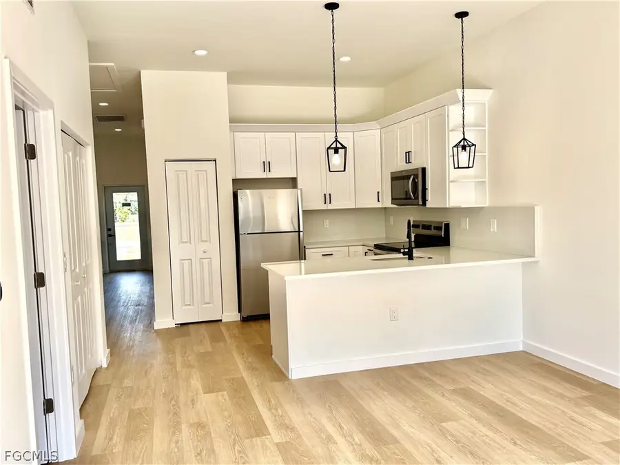 542/544 SE 6th Terrace, Cape Coral, FL 33990 - #3