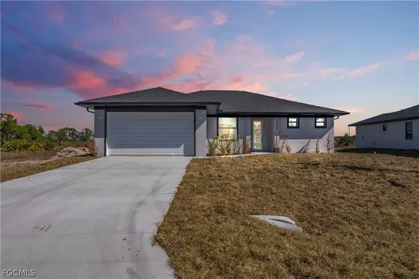 2815 54th Street W, Lehigh Acres, FL 33971