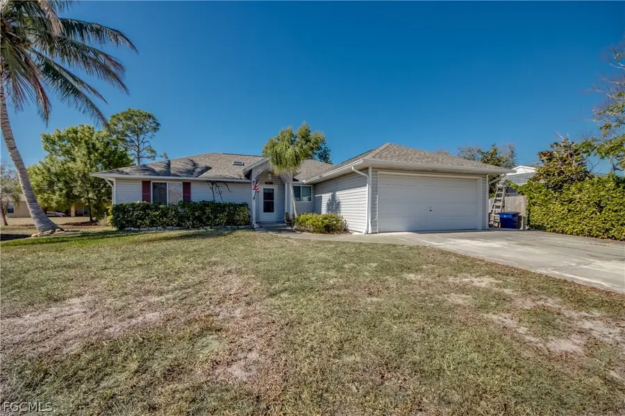 18510 Phlox Drive, Estero, FL 33967 - #2