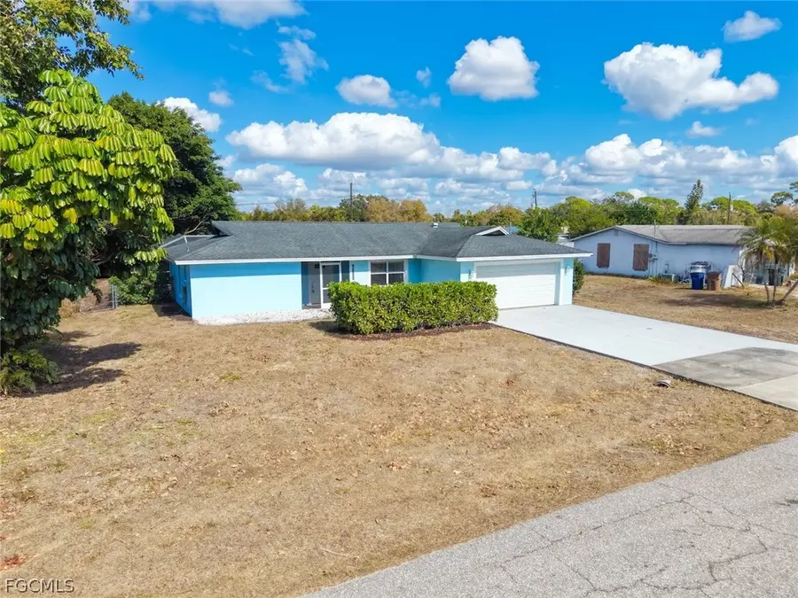 14026 Barcelona Avenue, Fort Myers, FL 33905 - #2