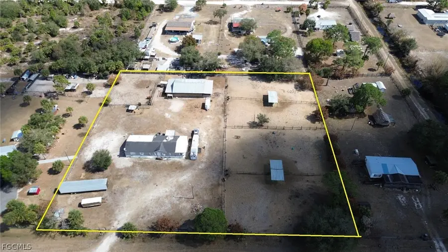 355 S Sendero Street, Clewiston, FL 33440 - #2
