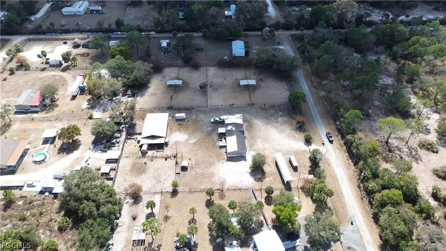 355 S Sendero Street, Clewiston, FL 33440 - #3