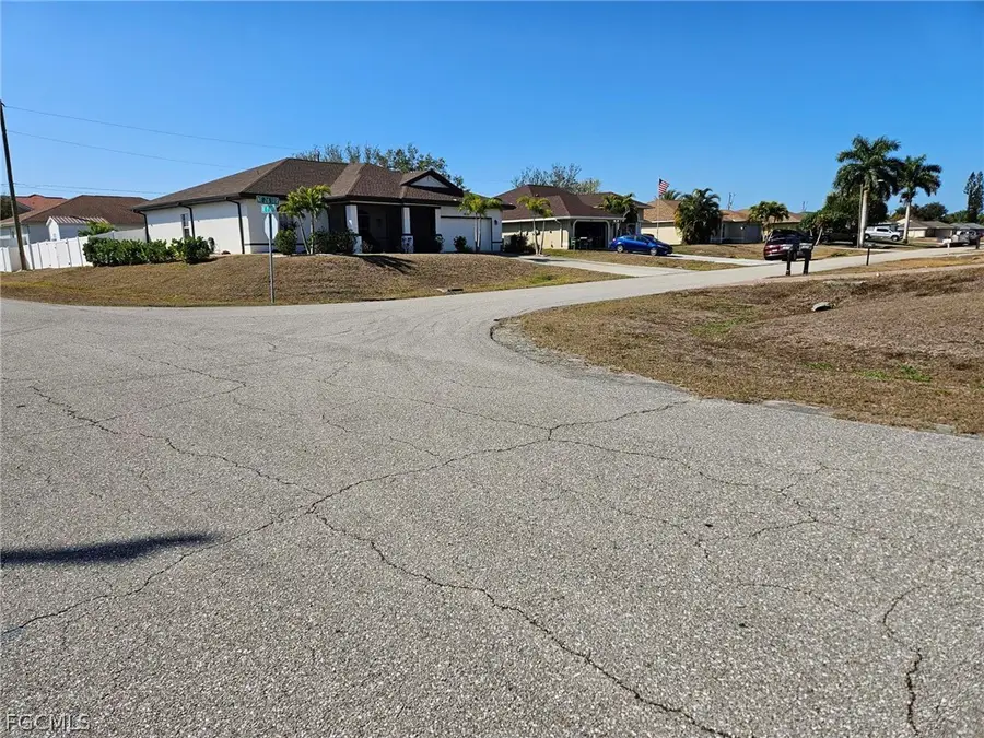 2621 NE 19th Avenue, Cape Coral, FL 33909 - #2