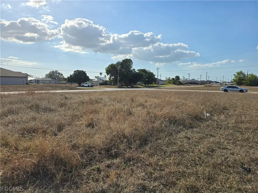 218 NW 28th Street, Cape Coral, FL 33993 - #3